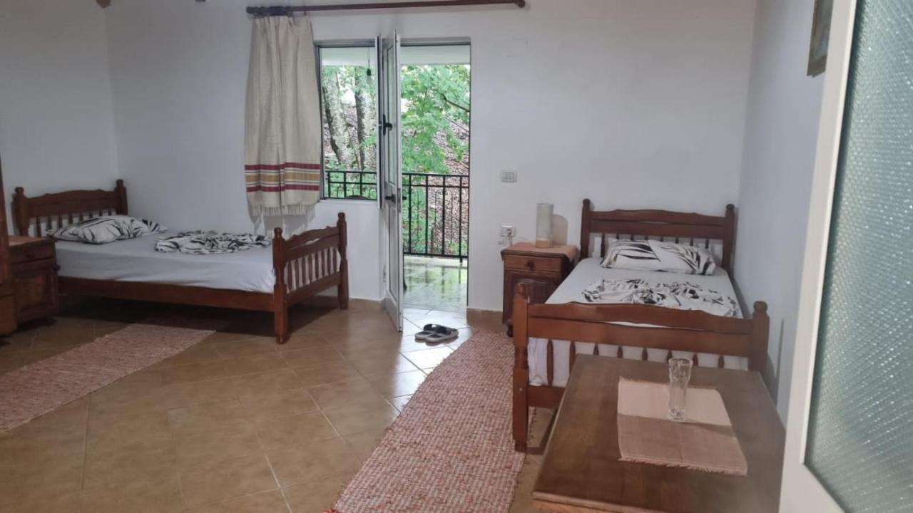 Bujtina Te Grima Hotel Theth Ngoại thất bức ảnh