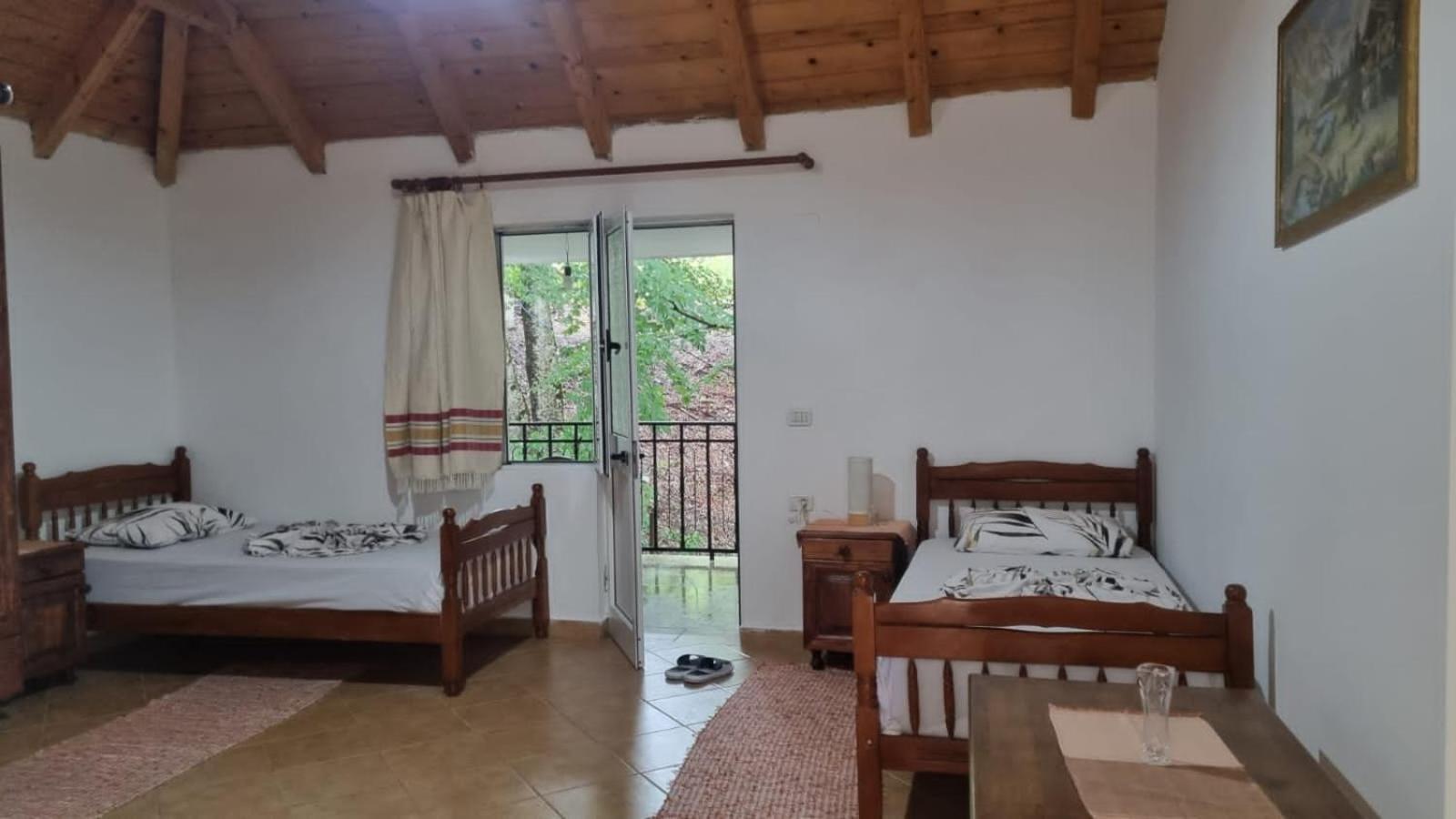 Bujtina Te Grima Hotel Theth Ngoại thất bức ảnh