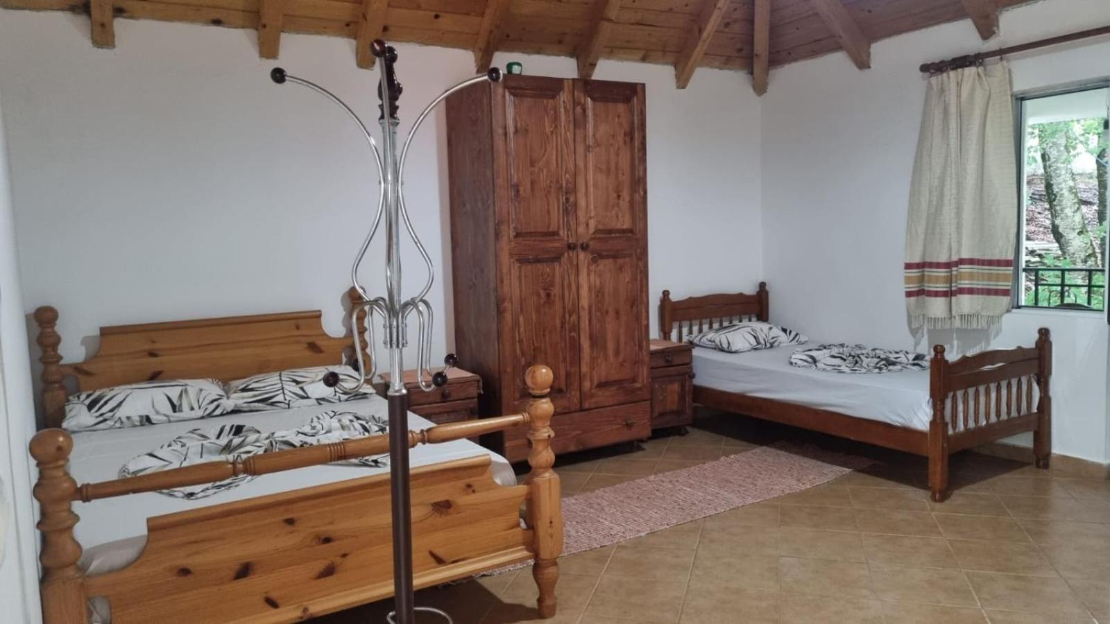 Bujtina Te Grima Hotel Theth Ngoại thất bức ảnh